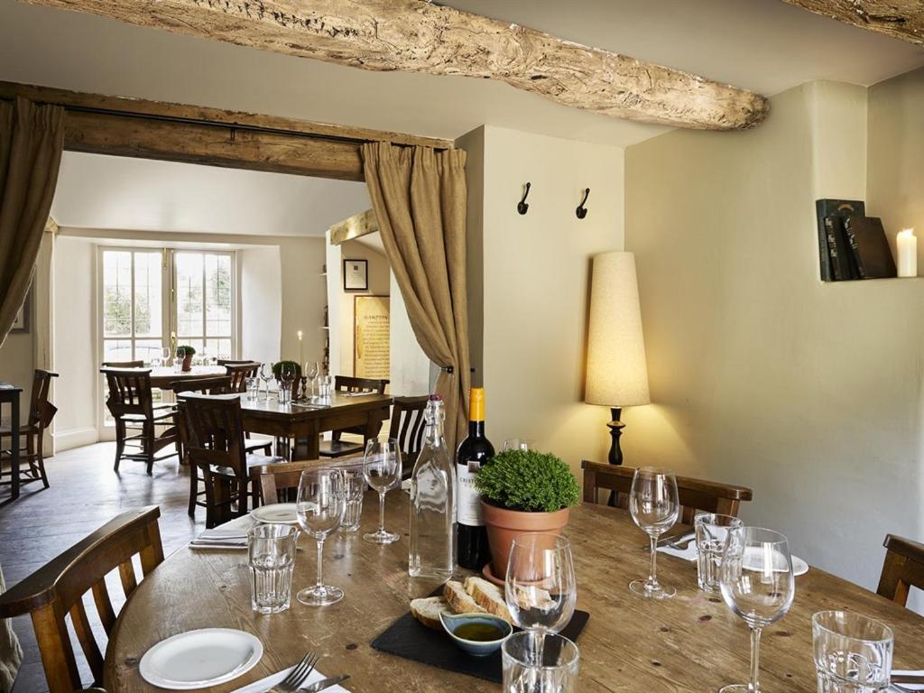 Hotel The Masons Arms Cirencester Esterno foto