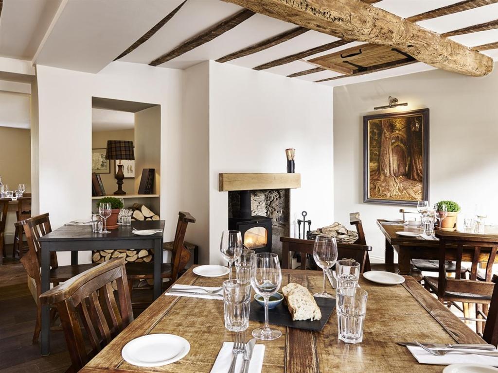 Hotel The Masons Arms Cirencester Esterno foto