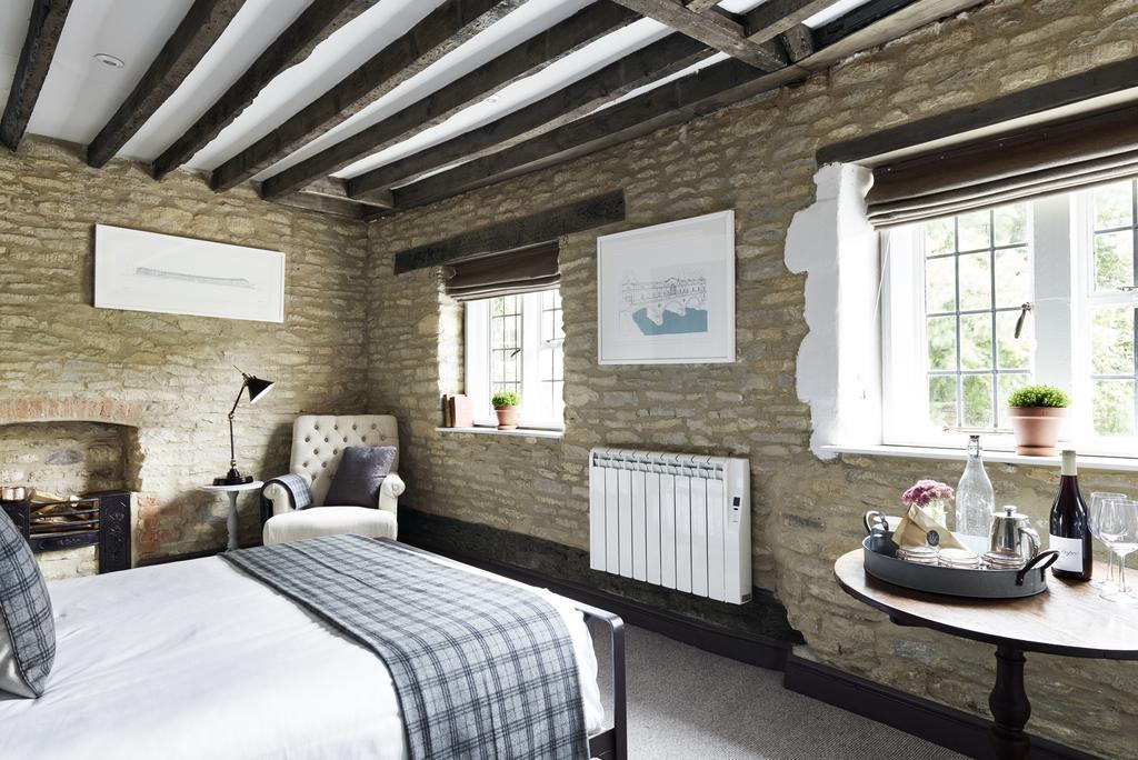 Hotel The Masons Arms Cirencester Esterno foto