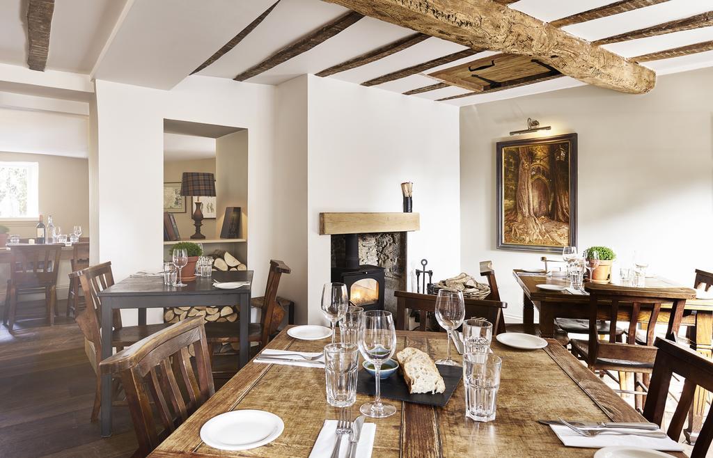Hotel The Masons Arms Cirencester Esterno foto