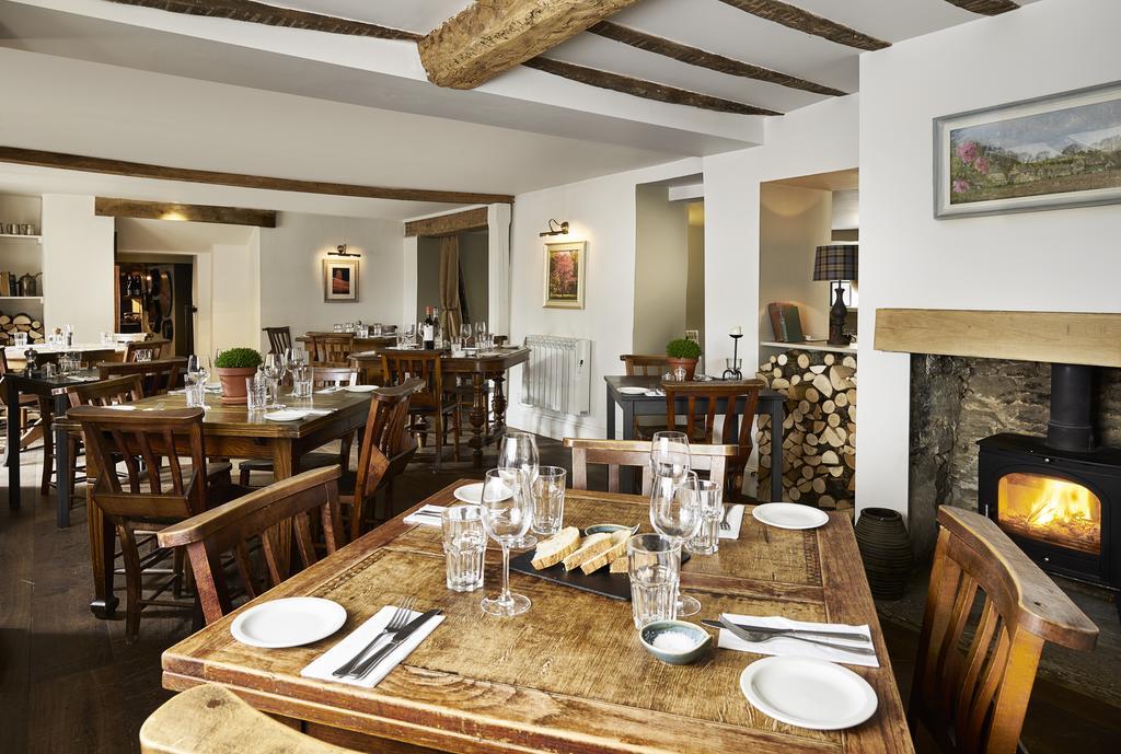 Hotel The Masons Arms Cirencester Esterno foto